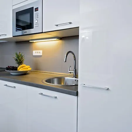 Apartman Bisernica-with Pool Ražanj