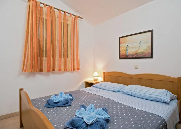 Lejlighed Bisernica Ražanj