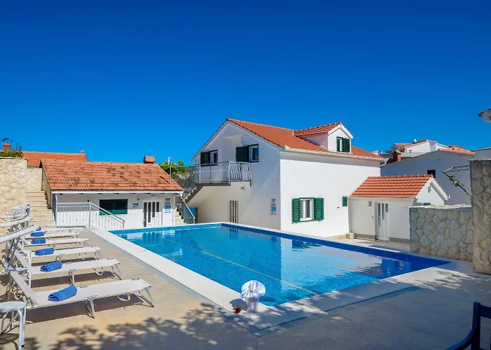 Apartament Bisernica